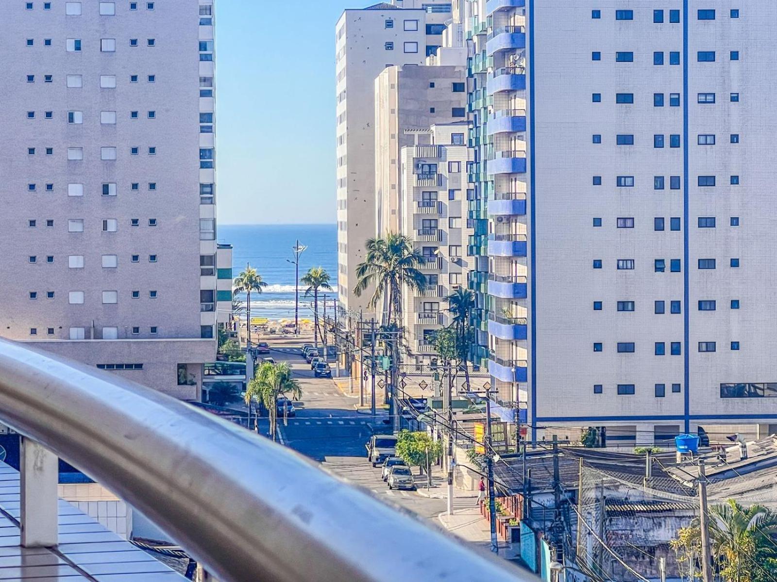 Ocean View Apartment: 300m to Beach & City Center Praia Grande  Exterior photo